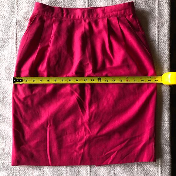 VTG Sag Harbor Pencil Skirt Size 12P Pink Short Knee High Waisted Office Barbie - Picture 8 of 9